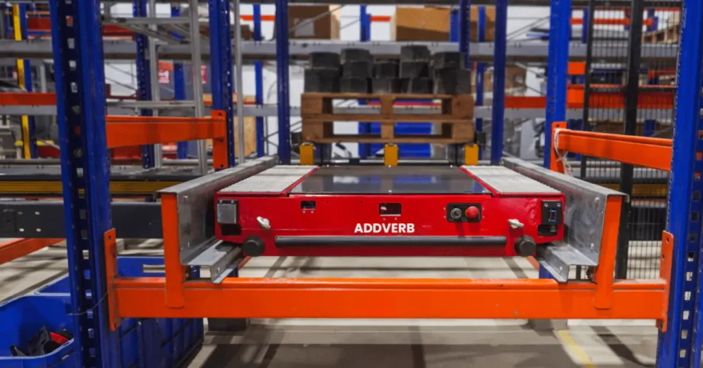 pallet-shuttle-cruiser-robot-by-addverb